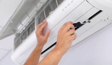 Air conditioner servicing